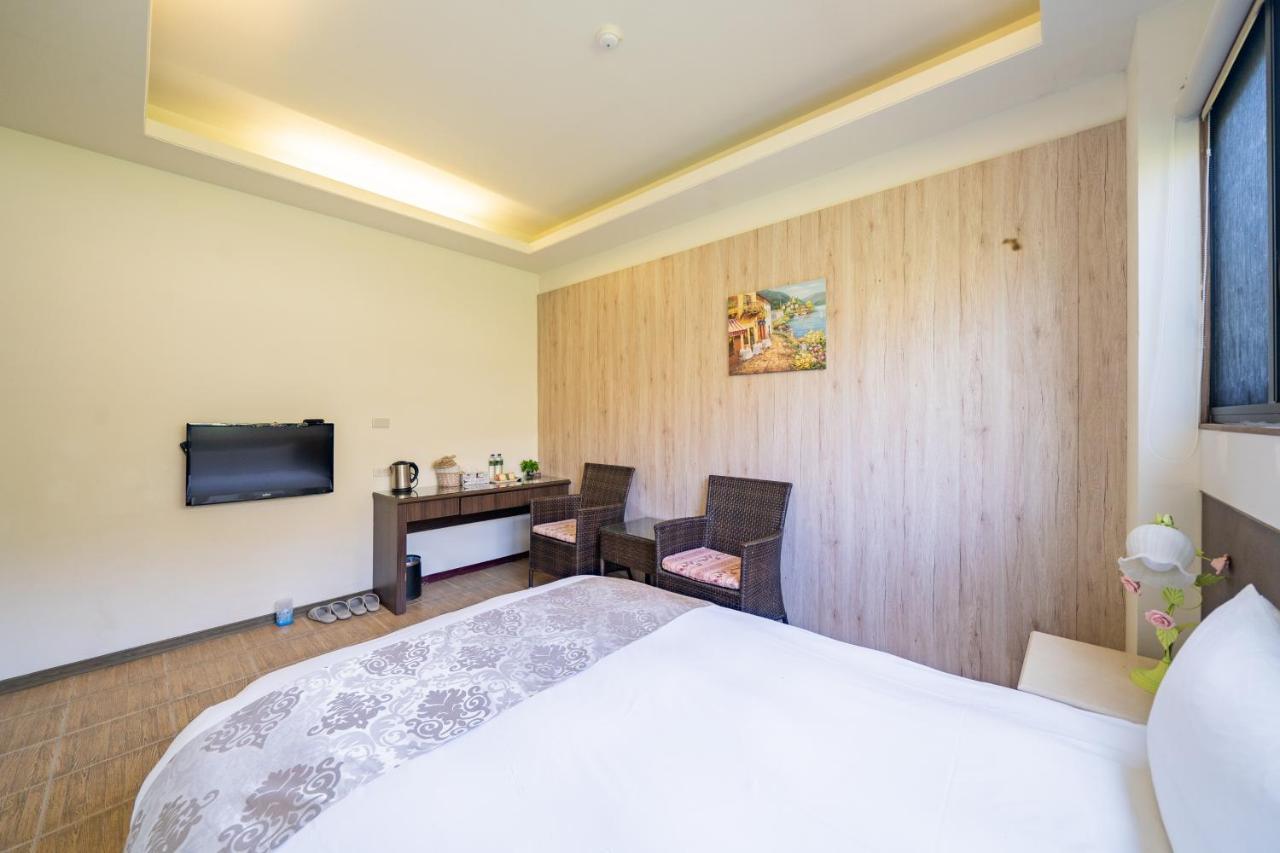 Hua Mu Xing Jing B&B เหรินอ้าย ภายนอก รูปภาพ