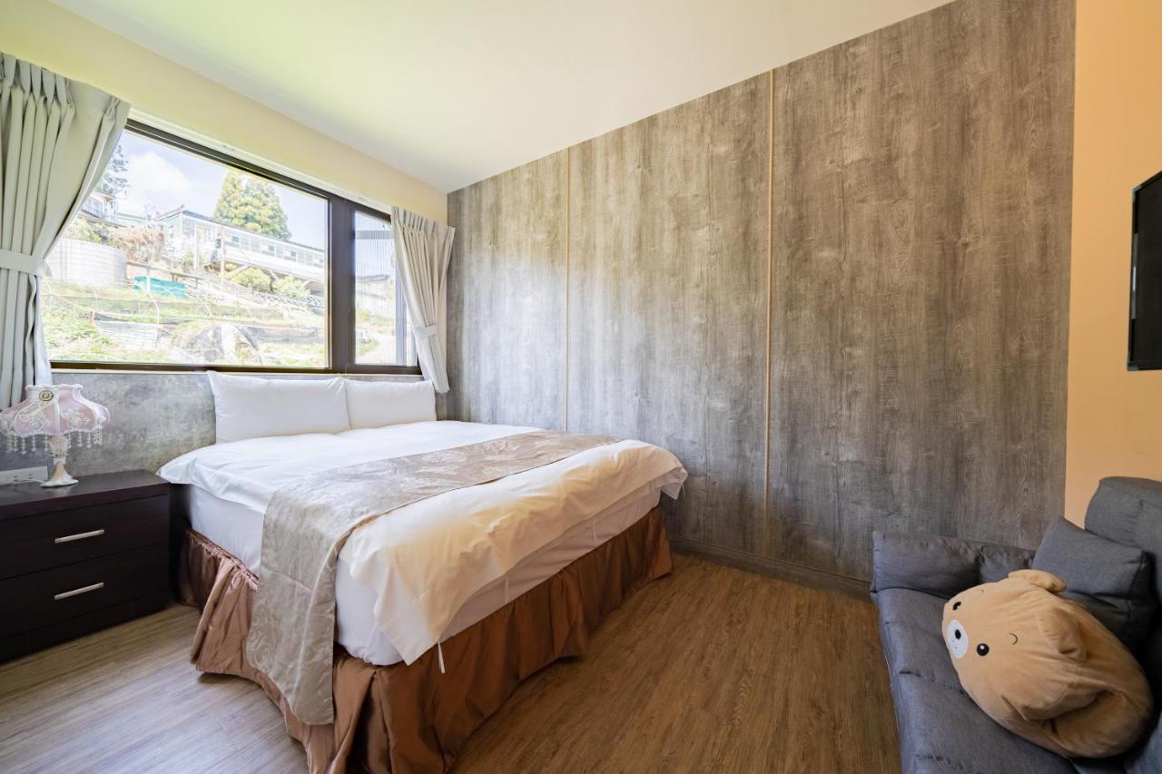 Hua Mu Xing Jing B&B เหรินอ้าย ภายนอก รูปภาพ